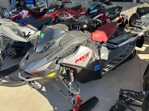 2023 Ski-Doo MXZ X-RS 850 E-TEC ES Ice Ripper XT 1.5 — photo 1 of 7