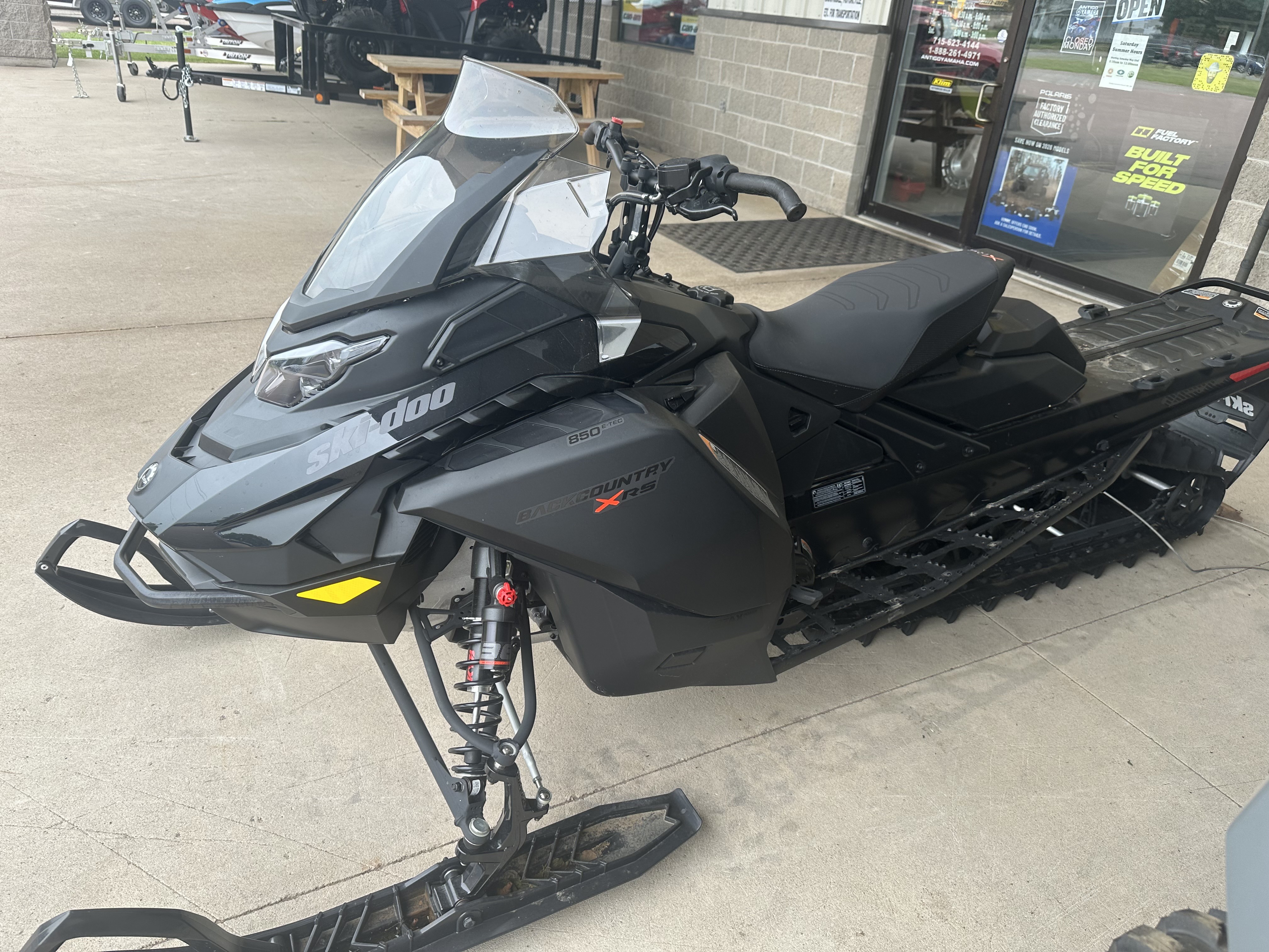 2026 Backcountry X-RS 154 850 E-TEC ES PowderMax II 2.5