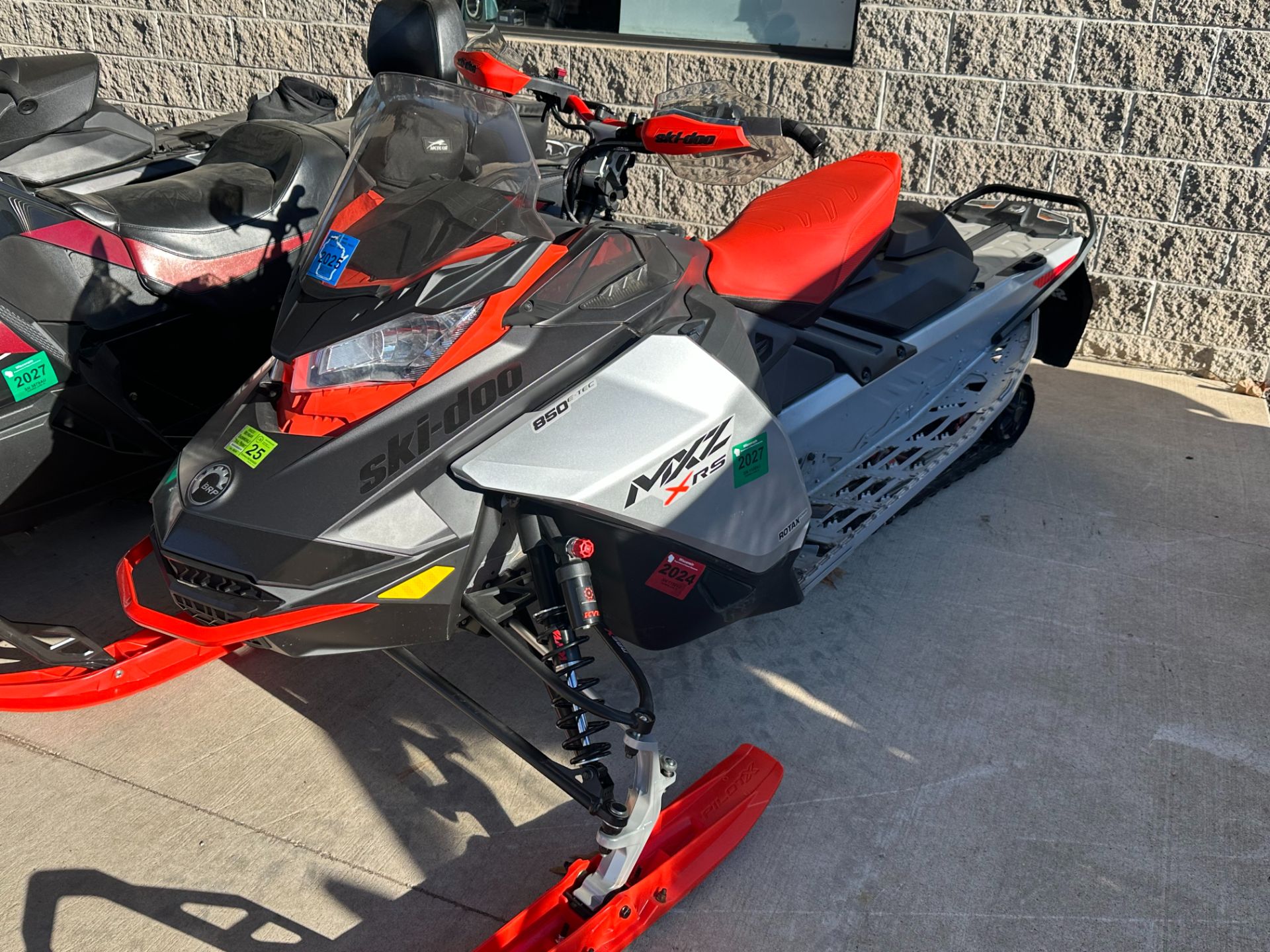 2022 MXZ X-RS 850 E-TEC ES Ice Ripper XT 1.25