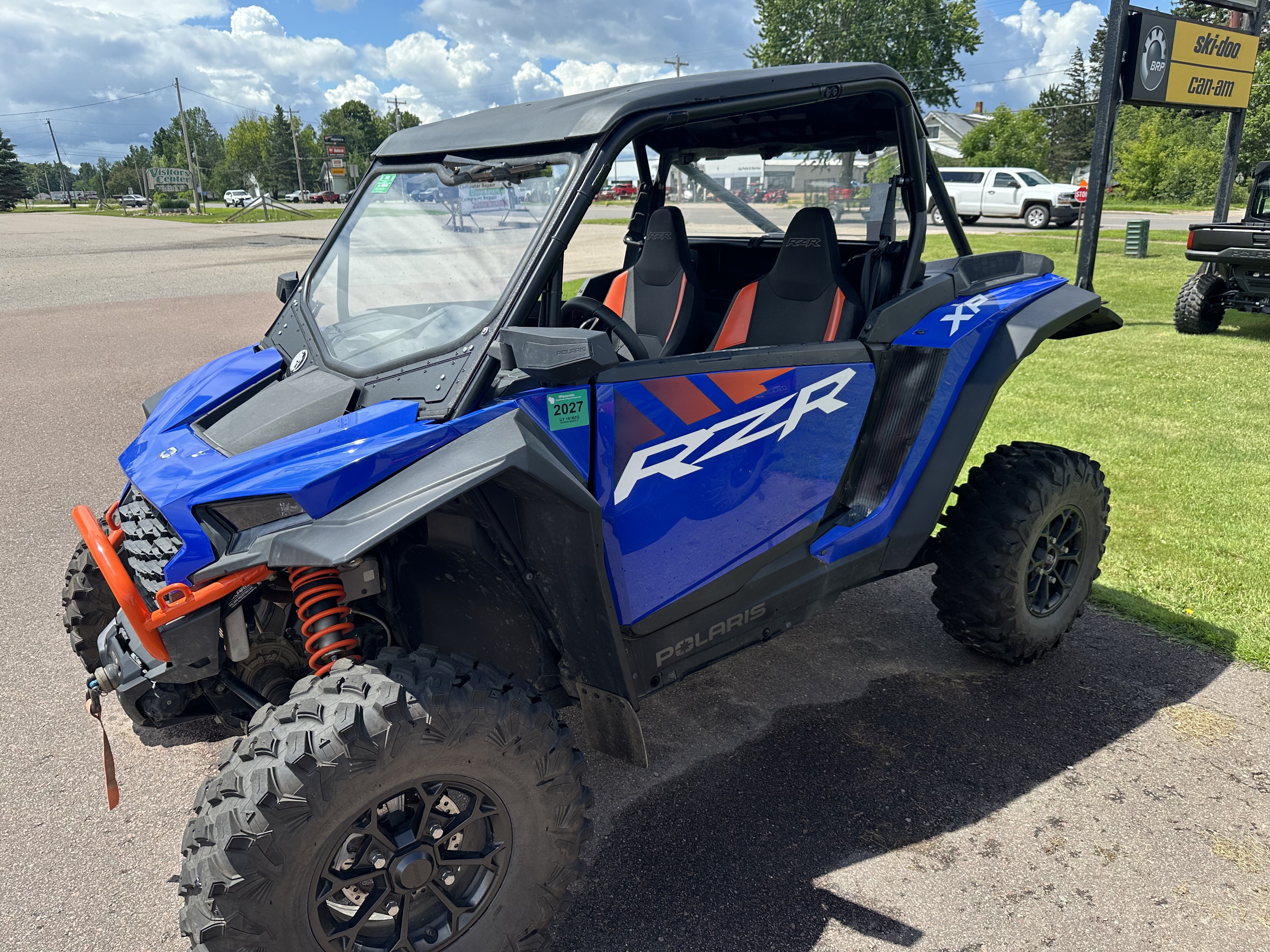 2025 RZR XP 1000 Ultimate