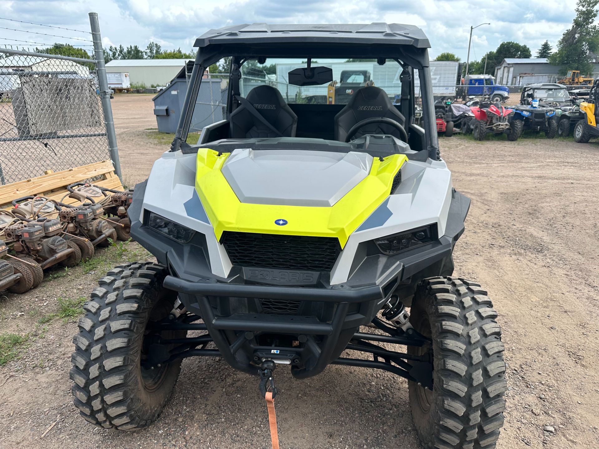 2023 General XP 1000 Sport