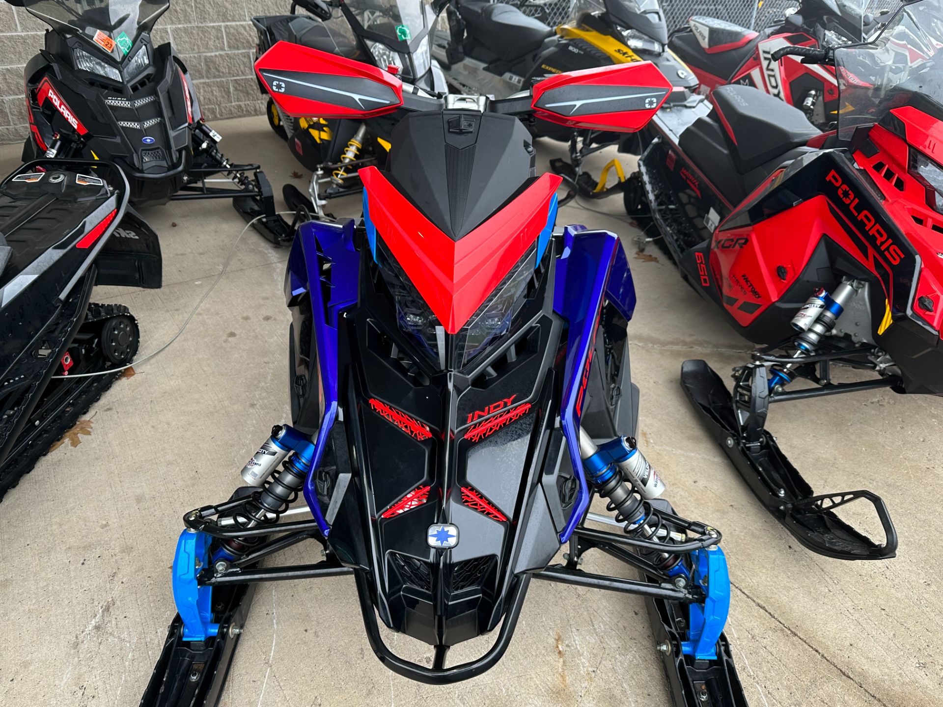 2023 Polaris Patriot Boost Indy VR1 129 SC Snowmobiles Antigo