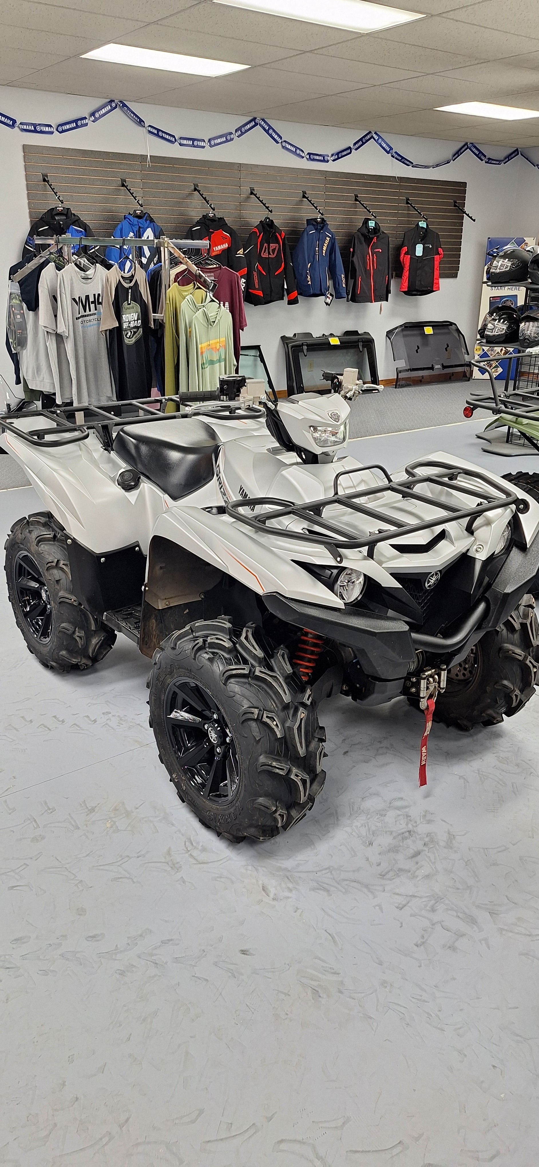 2022 Grizzly EPS SE