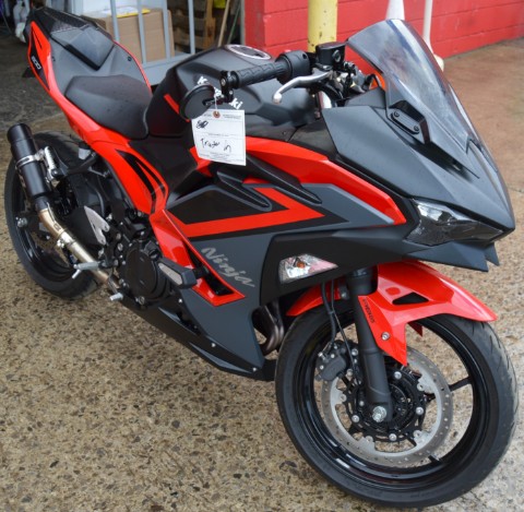 2025 Kawasaki Ninja 500 ABS