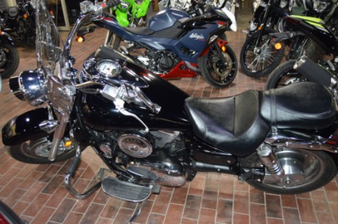 2005 Kawasaki Vulcan 1600 Classic — photo 1 of 12