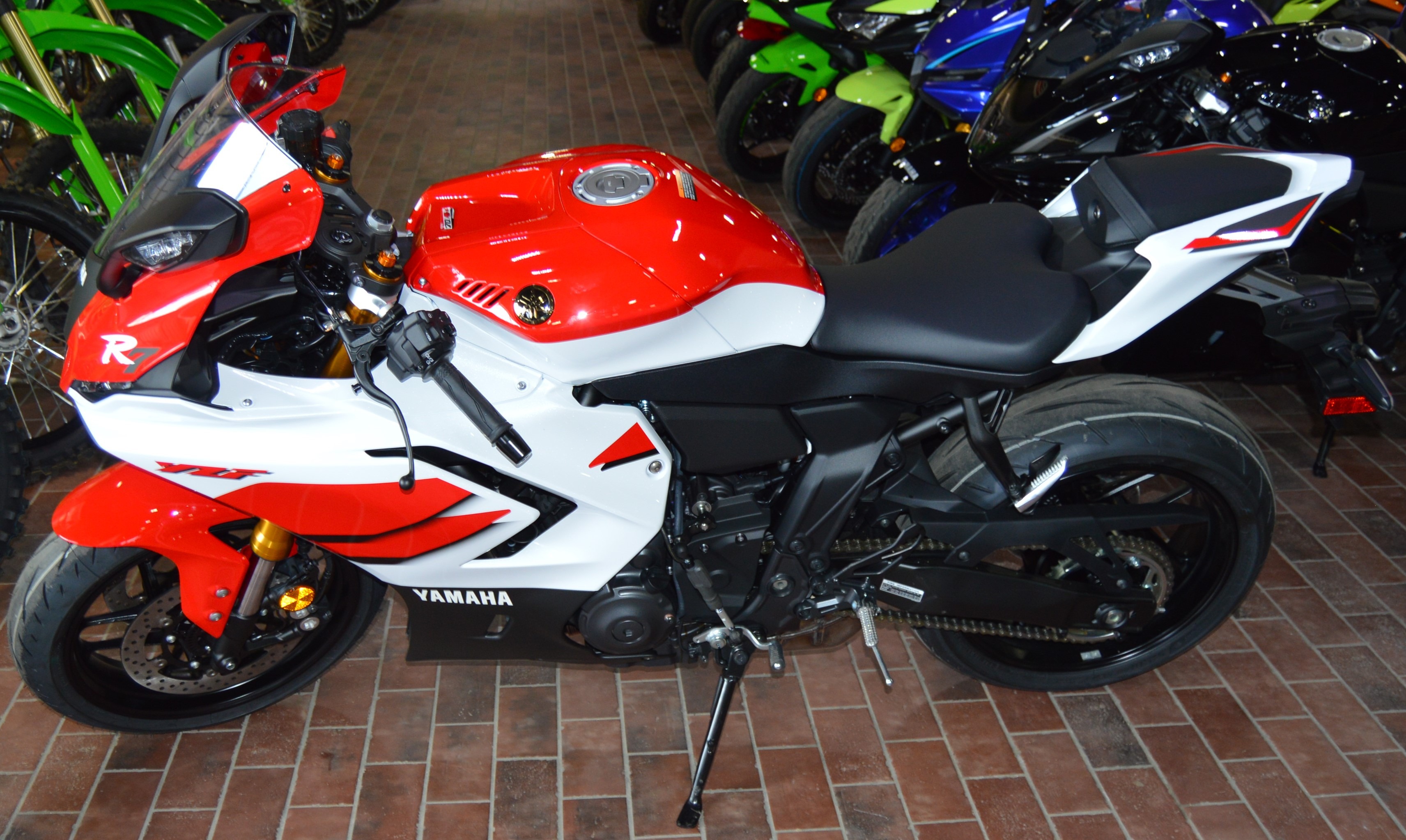 2026 Yamaha YZF-R7 1