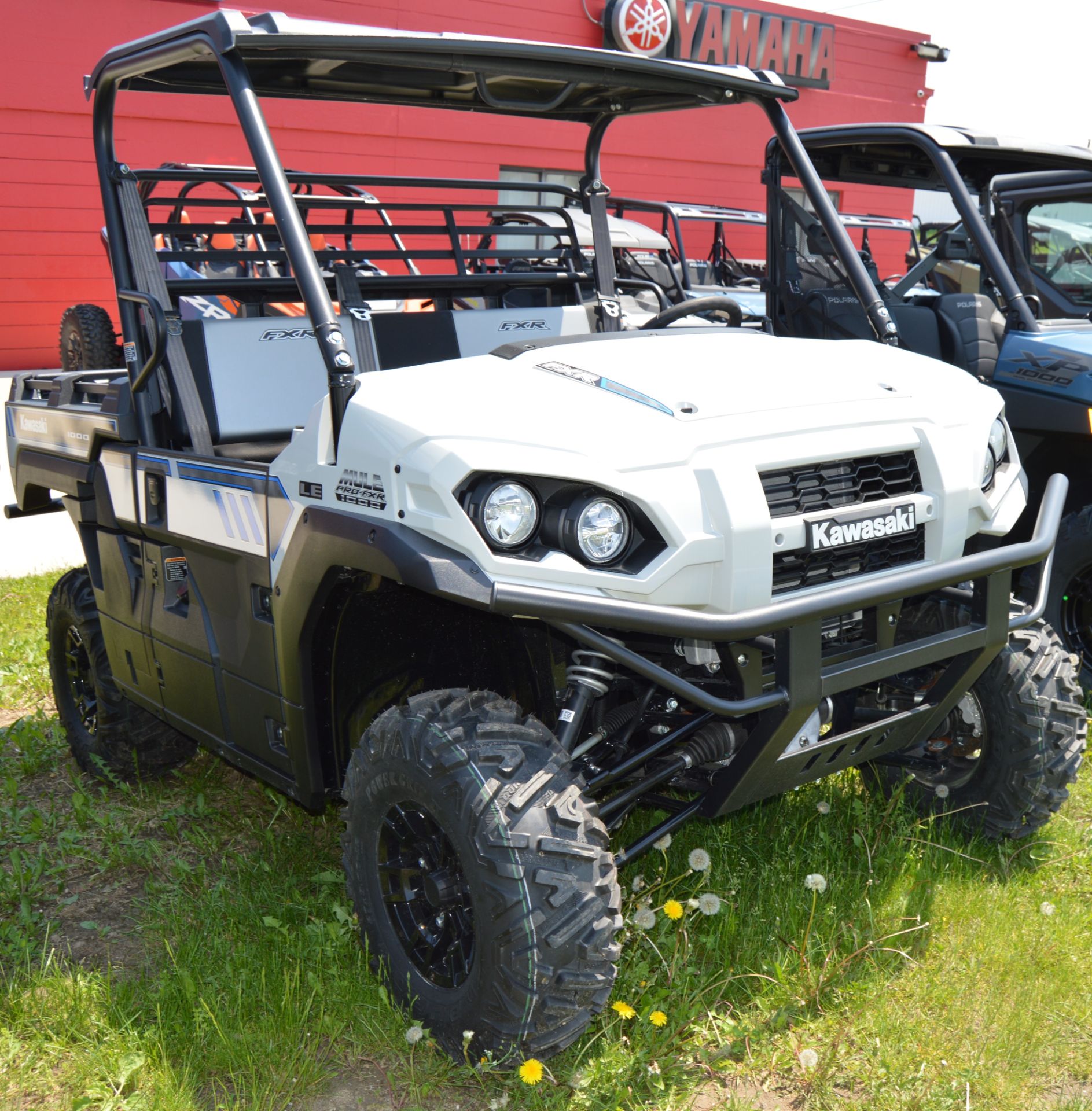 New 2025 Kawasaki MULE PRO-FXR 1000 LE, Traverse City MI | Specs