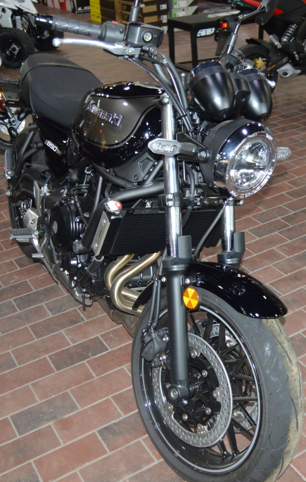 2024 Kawasaki Z650RS ABS 3