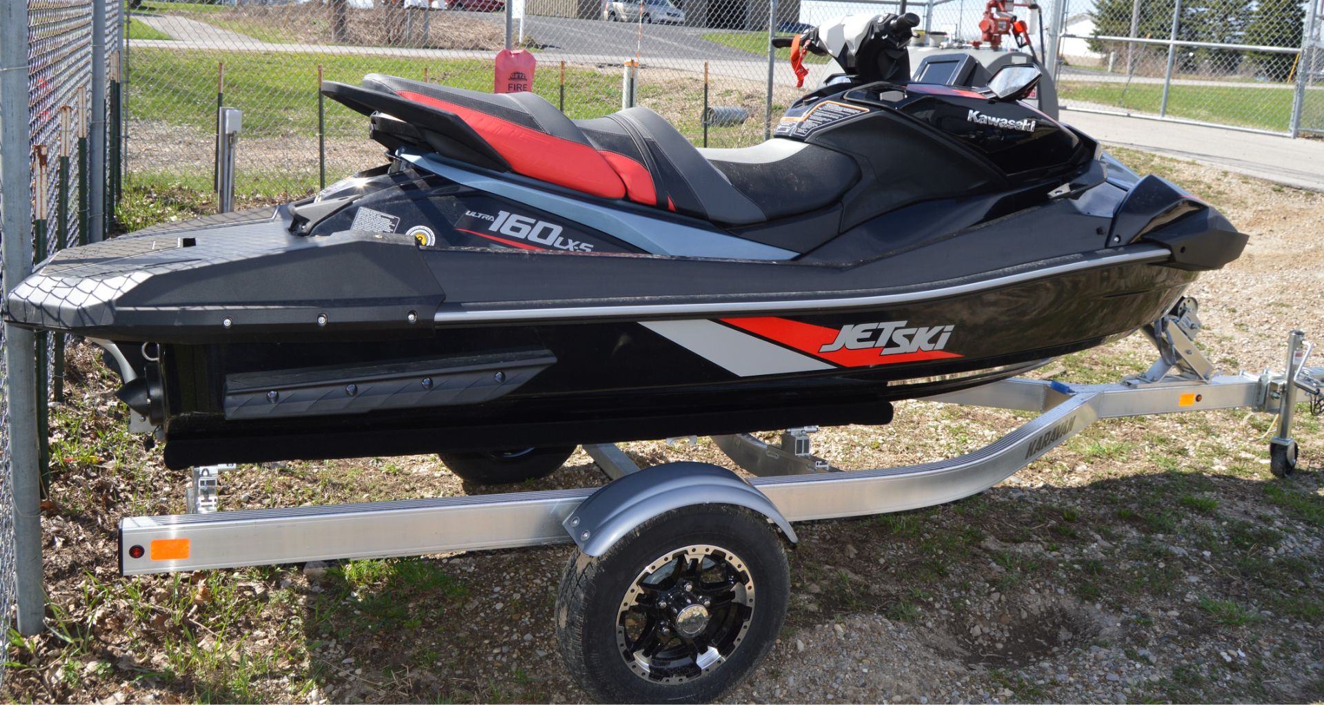 2025 Kawasaki Jet Ski® Ultra® 160LX-S 5
