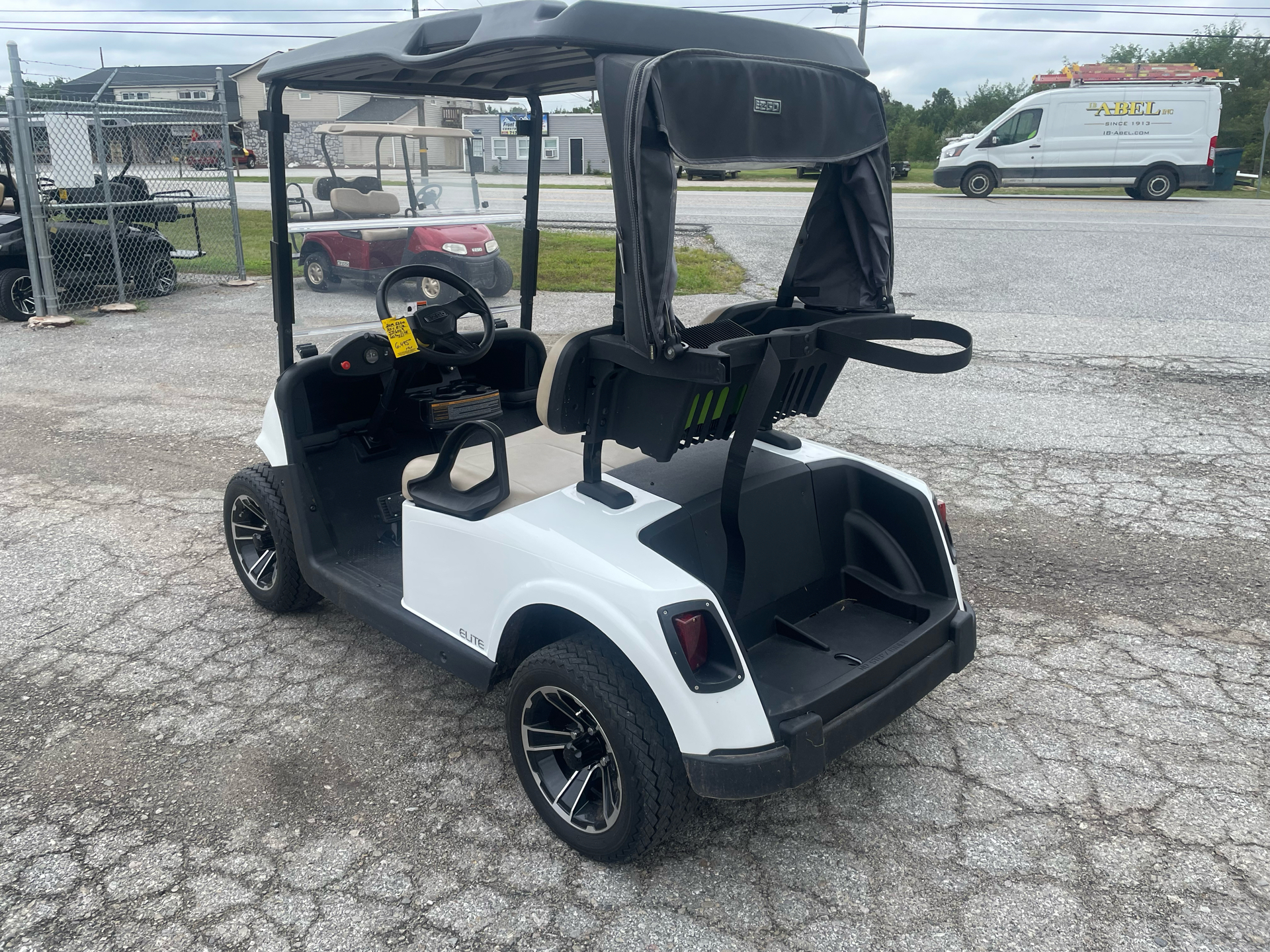 2019 EZGO RXV photo 3