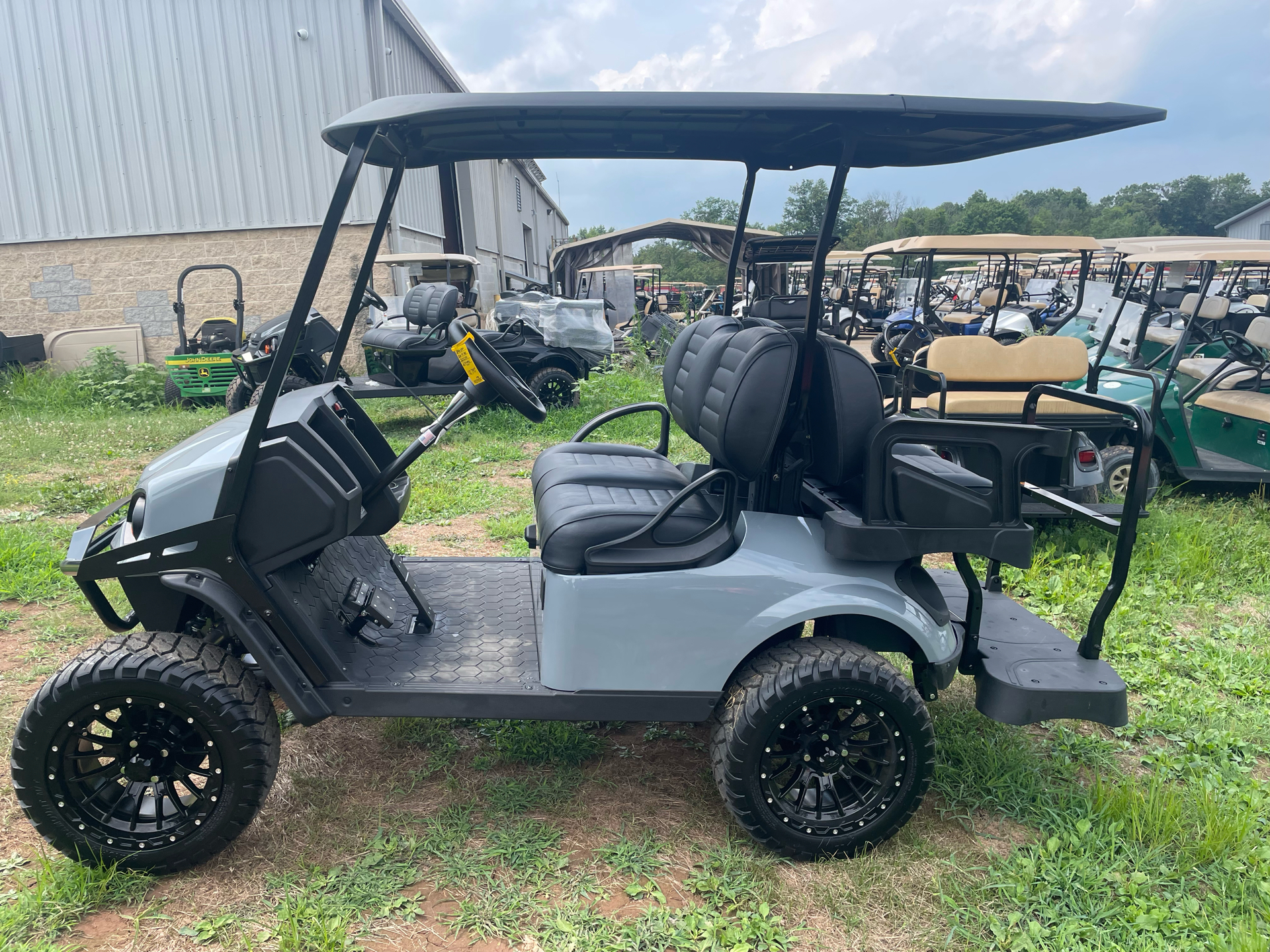 2024 E-Z-GO EXPRESS S4 GAS Golf Carts New Oxford Pennsylvania