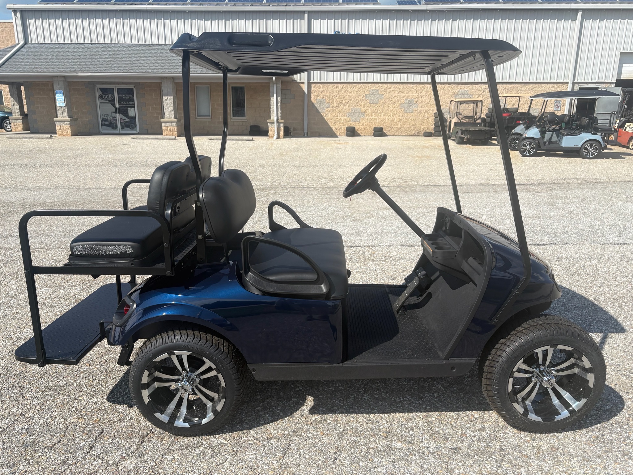 2019 EZGO TXT photo 2