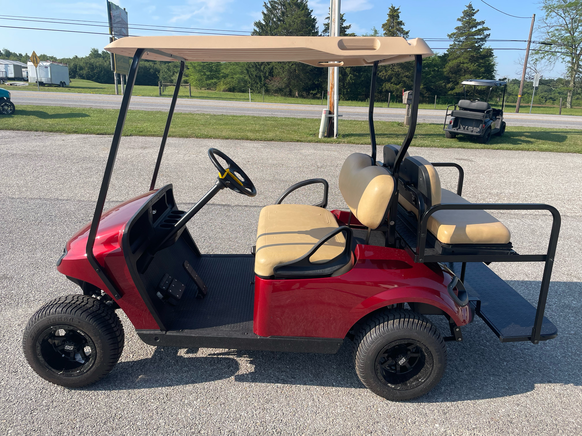 2018 EZGO TXT