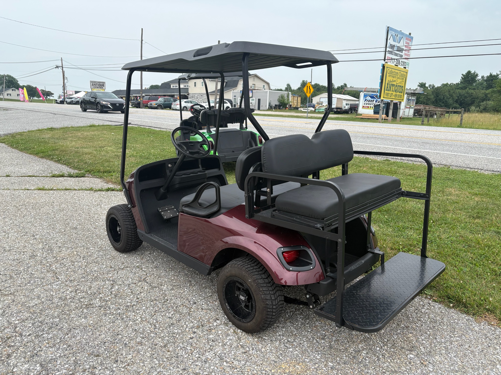 2018 EZGO TXT photo 3