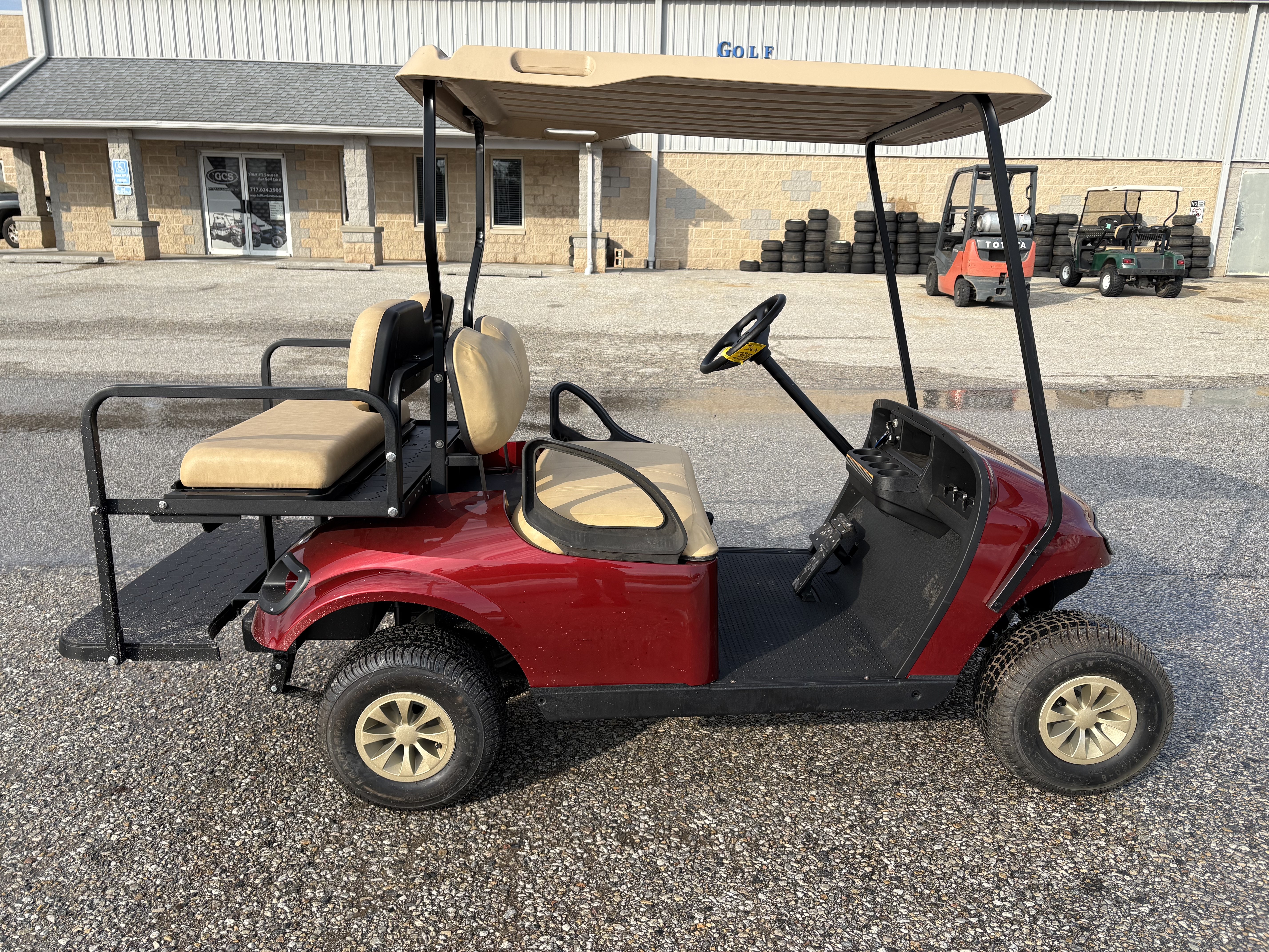 2015 EZGO TXT photo 3