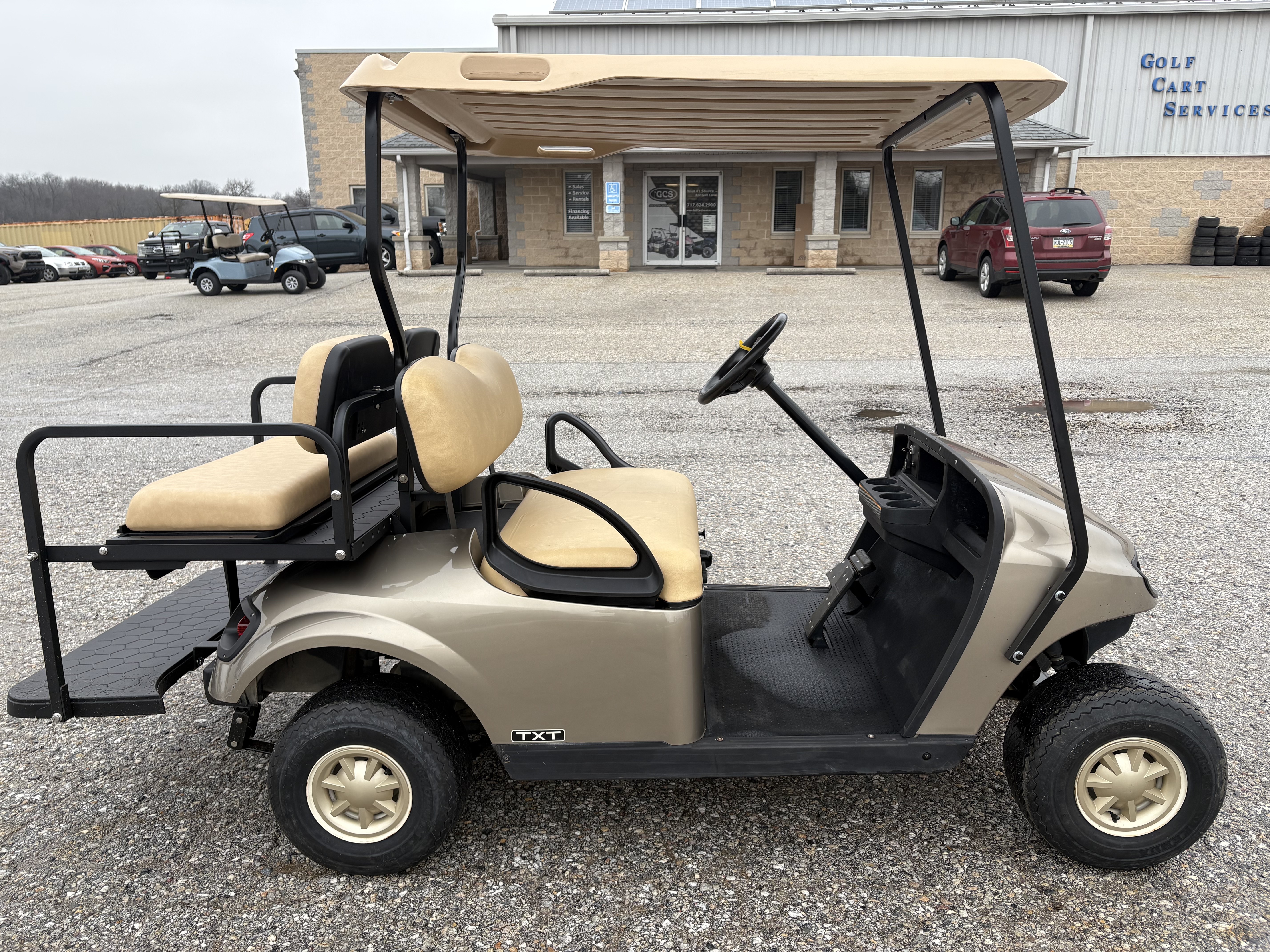 2019 EZGO TXT photo 2