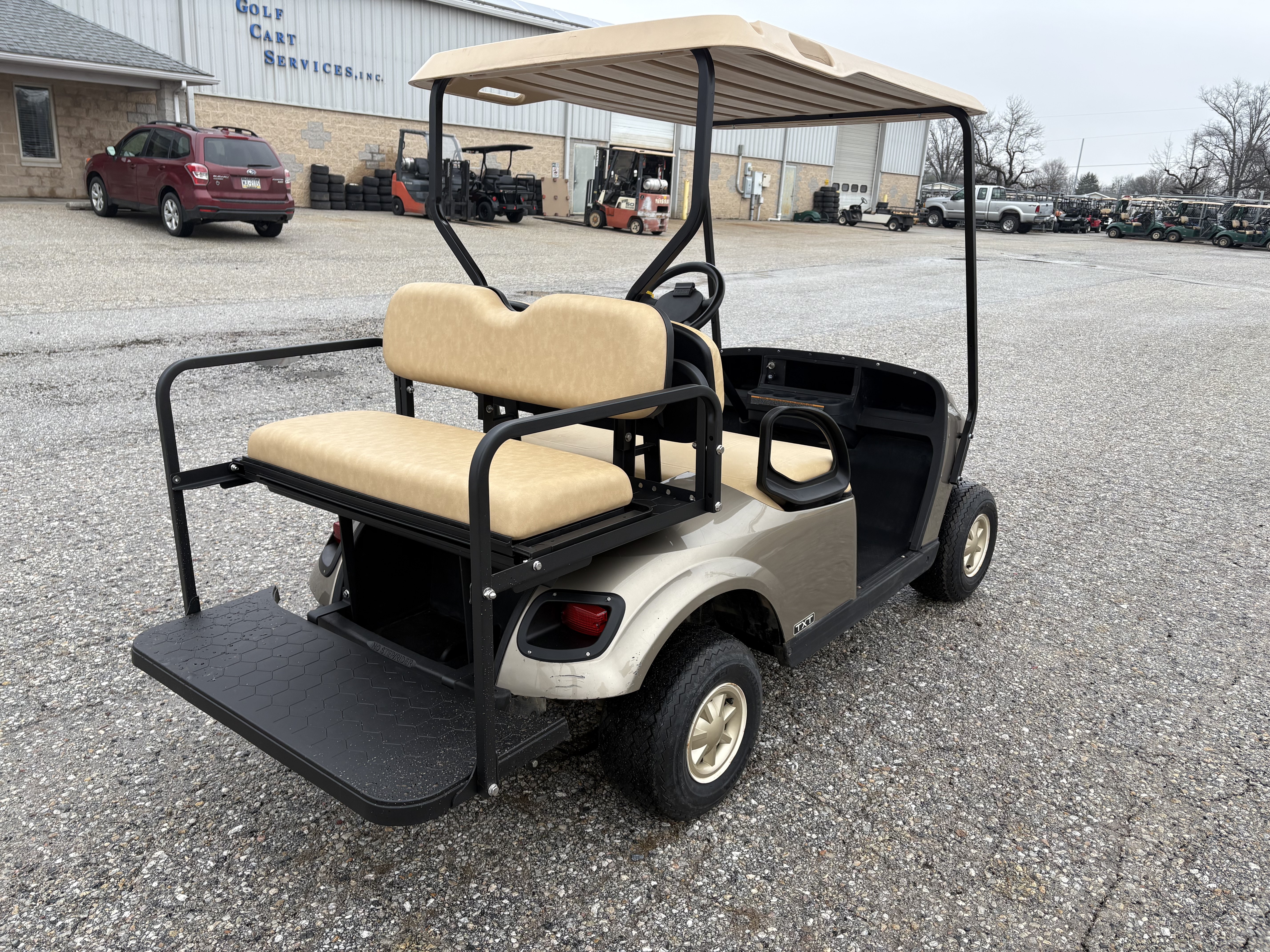 2019 EZGO TXT