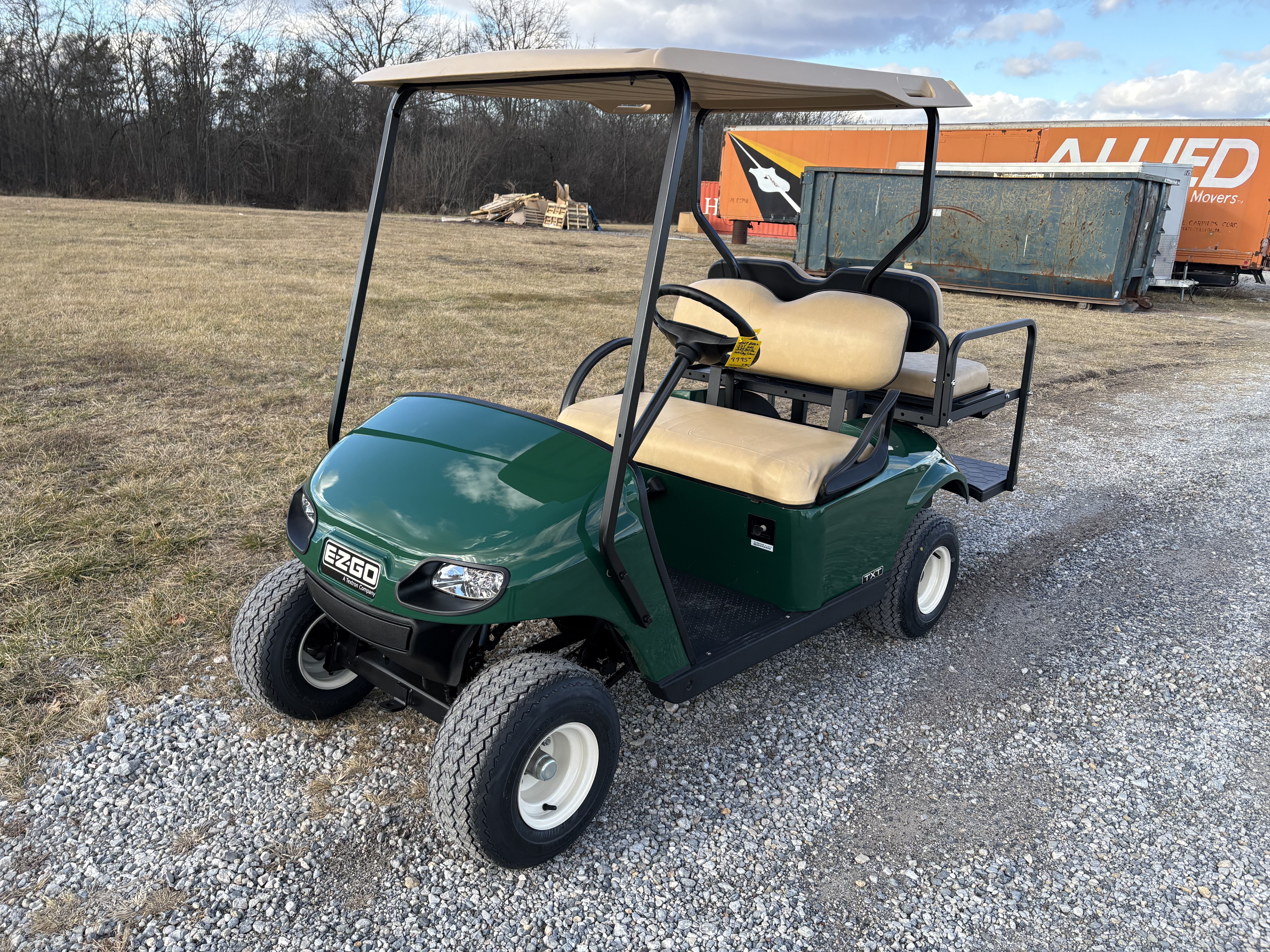 2017 EZGO TXT photo 2