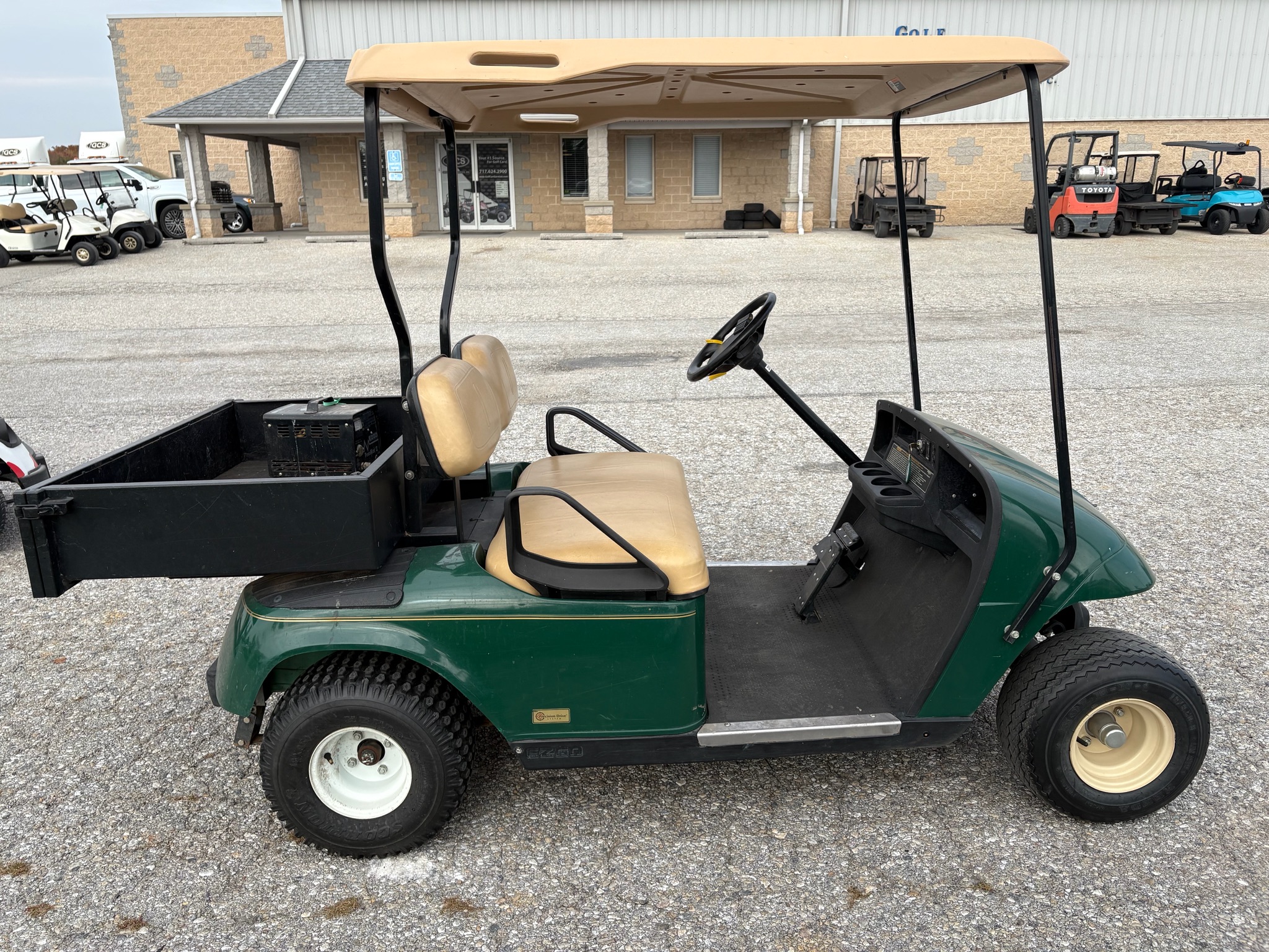 2006 EZGO TXT photo 2