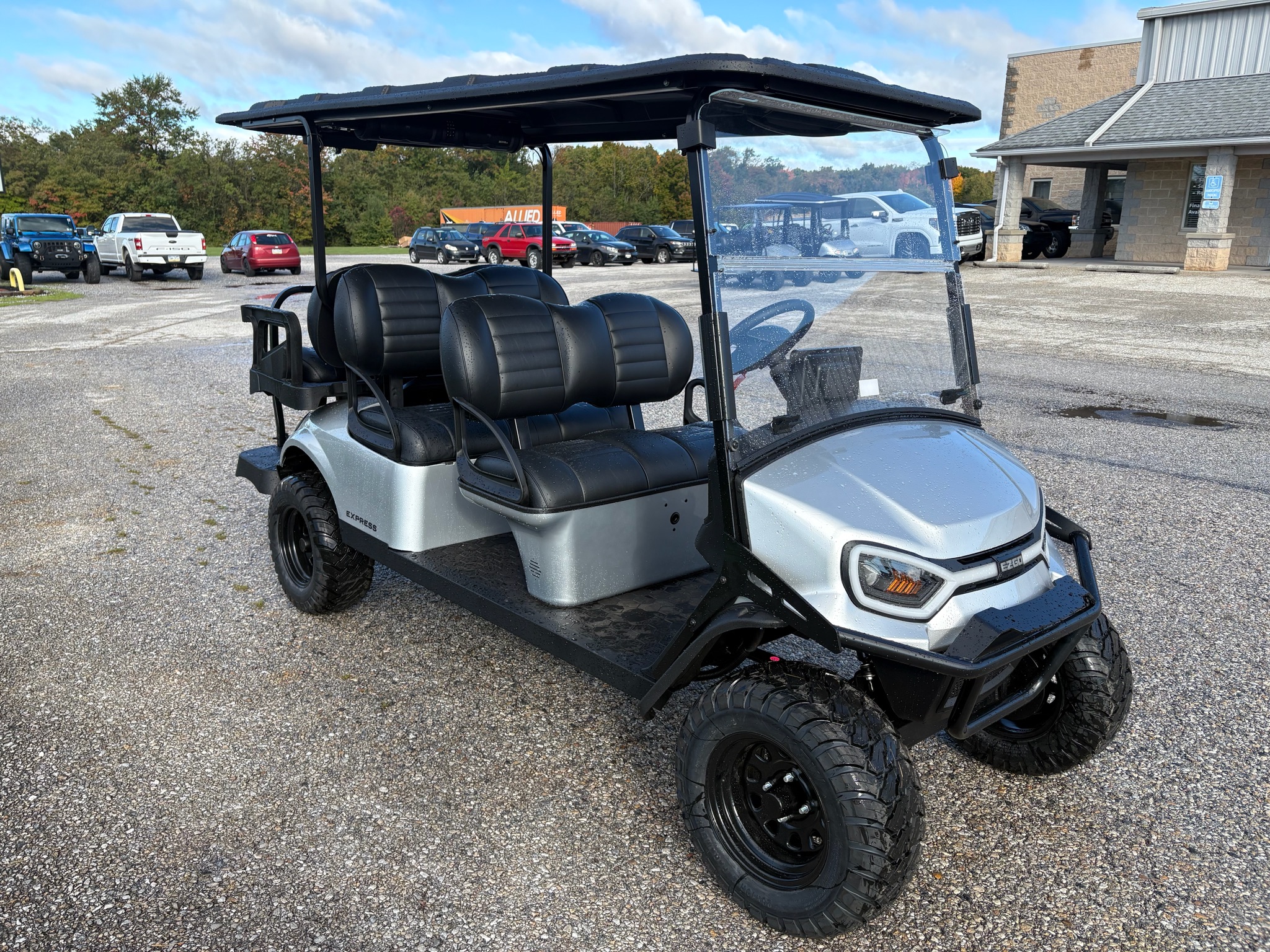 2027 EZGO EXPRESS