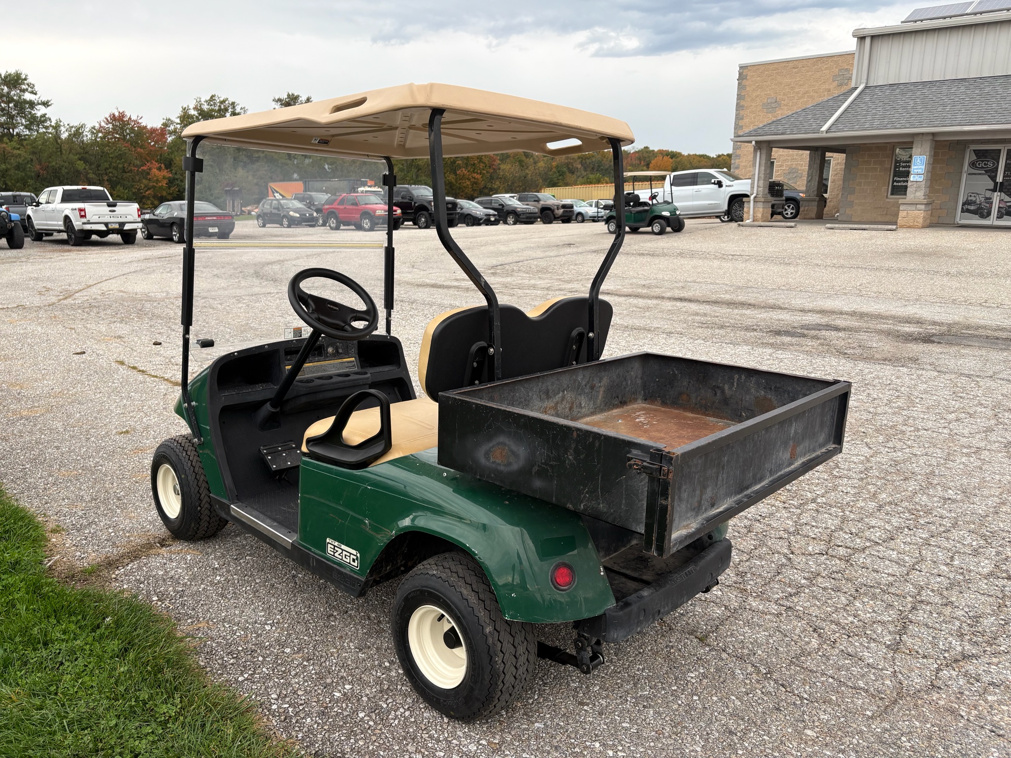 2013 EZGO TXT photo 3