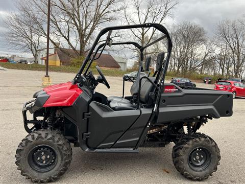 2025 Honda PIONEER 700 in Columbus, Ohio - Photo 4