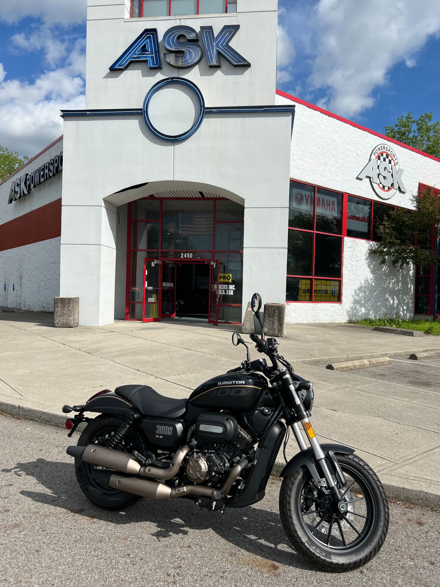 2023 QJMotor SRV300 in Columbus, Ohio - Photo 1