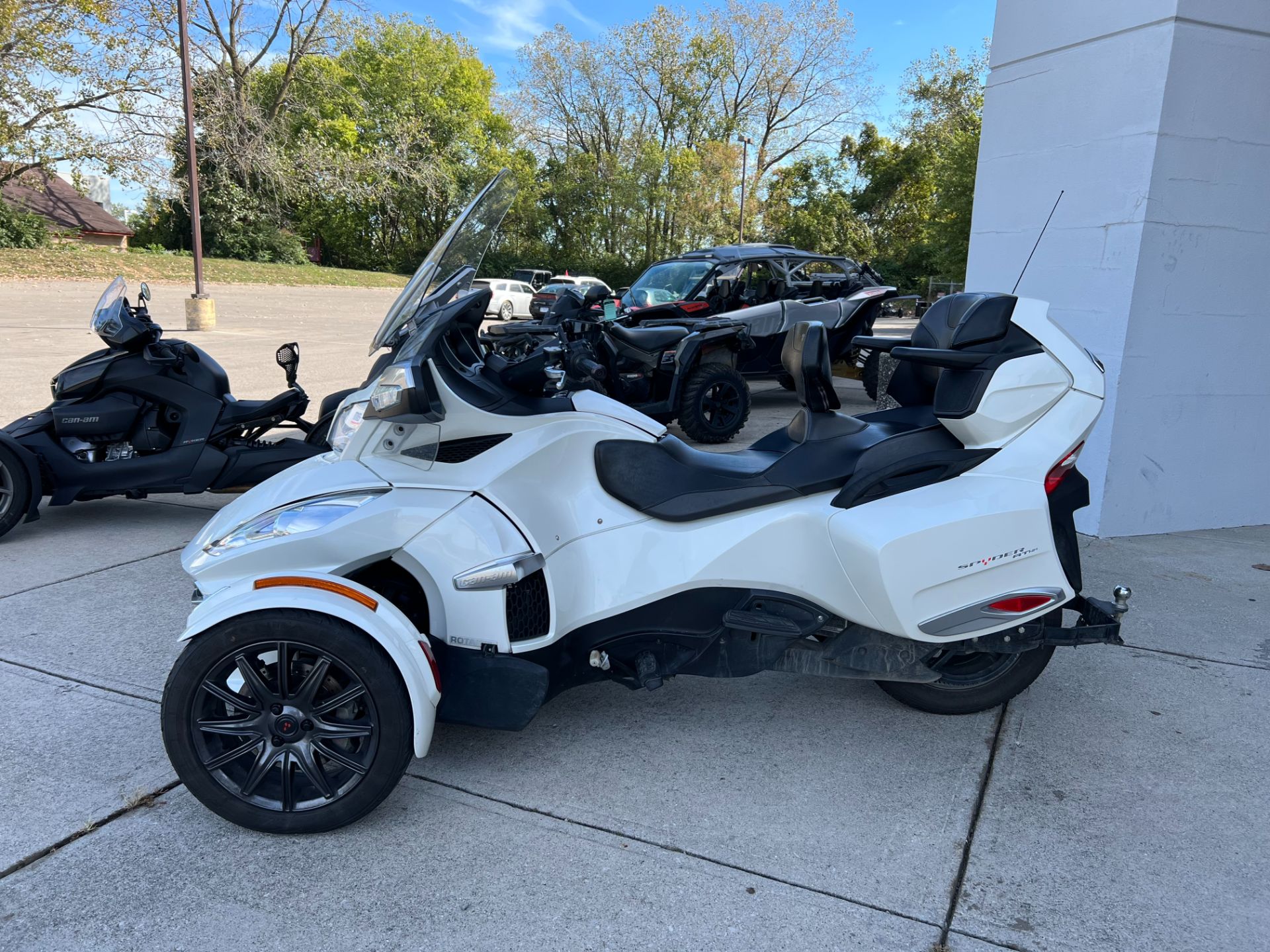 2014 Can-Am SPYDER RT-S in Columbus, Ohio - Photo 1