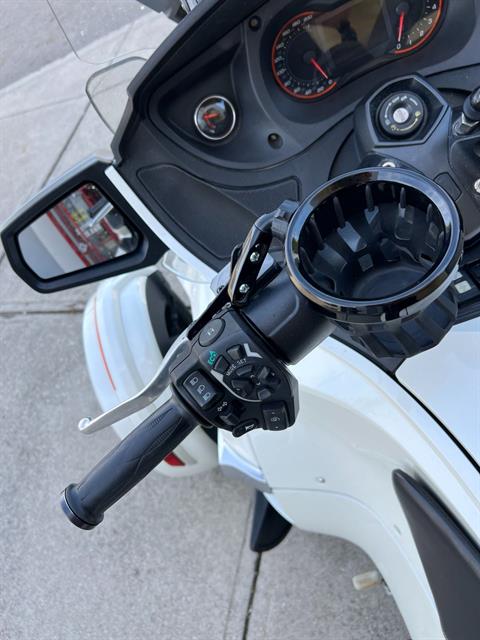 2014 Can-Am SPYDER RT-S in Columbus, Ohio - Photo 6