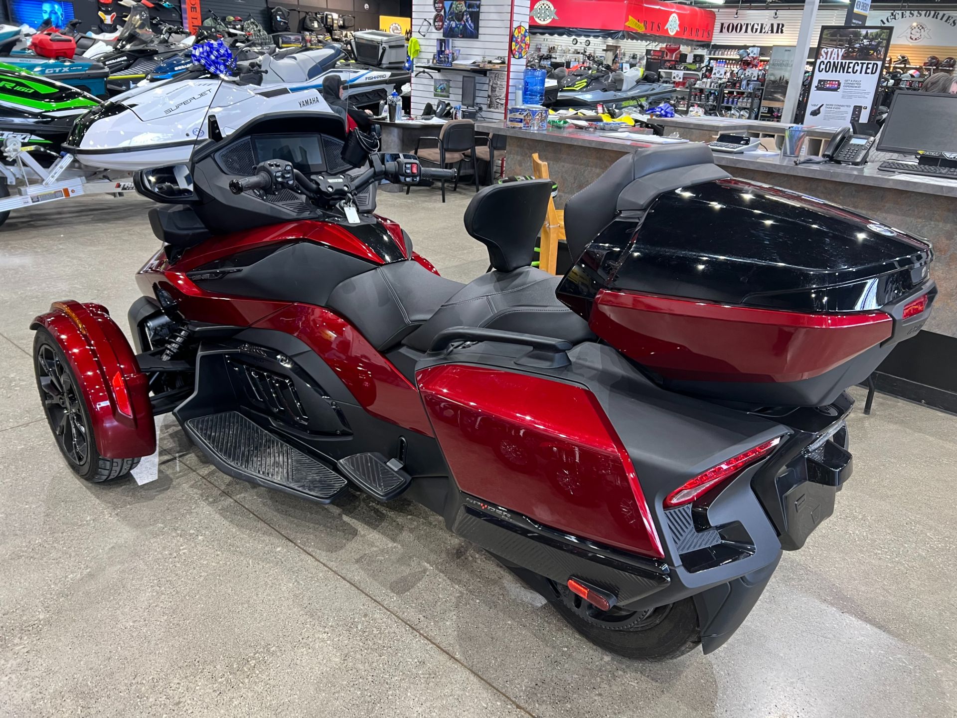 2025 Can-Am SPYDER RT LIMITER in Columbus, Ohio - Photo 3