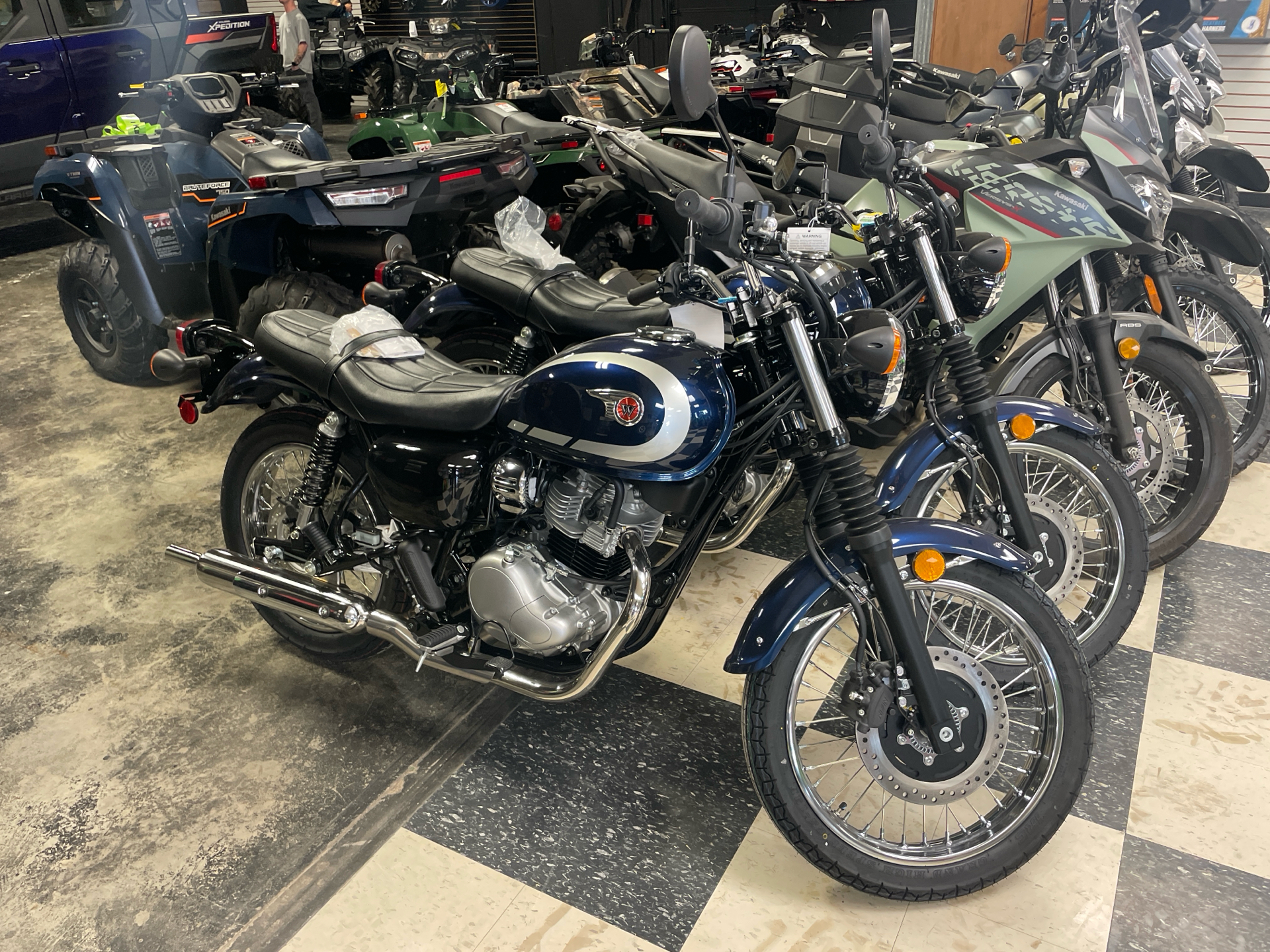 New 2025 Kawasaki W230 ABS, Bolivar MO | Specs, Price, Photos