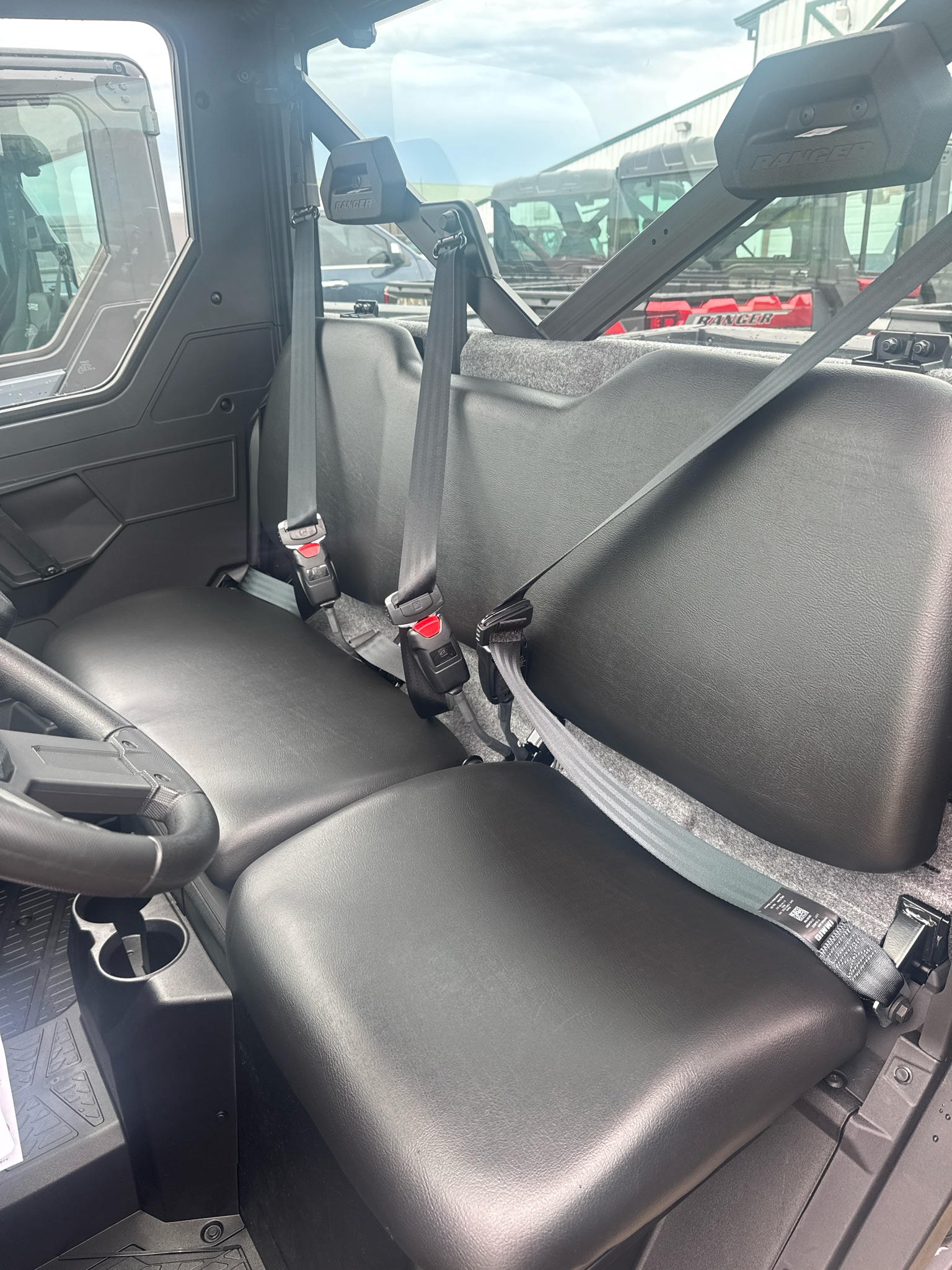 2027 Polaris Ranger XP 1000 Cab 4
