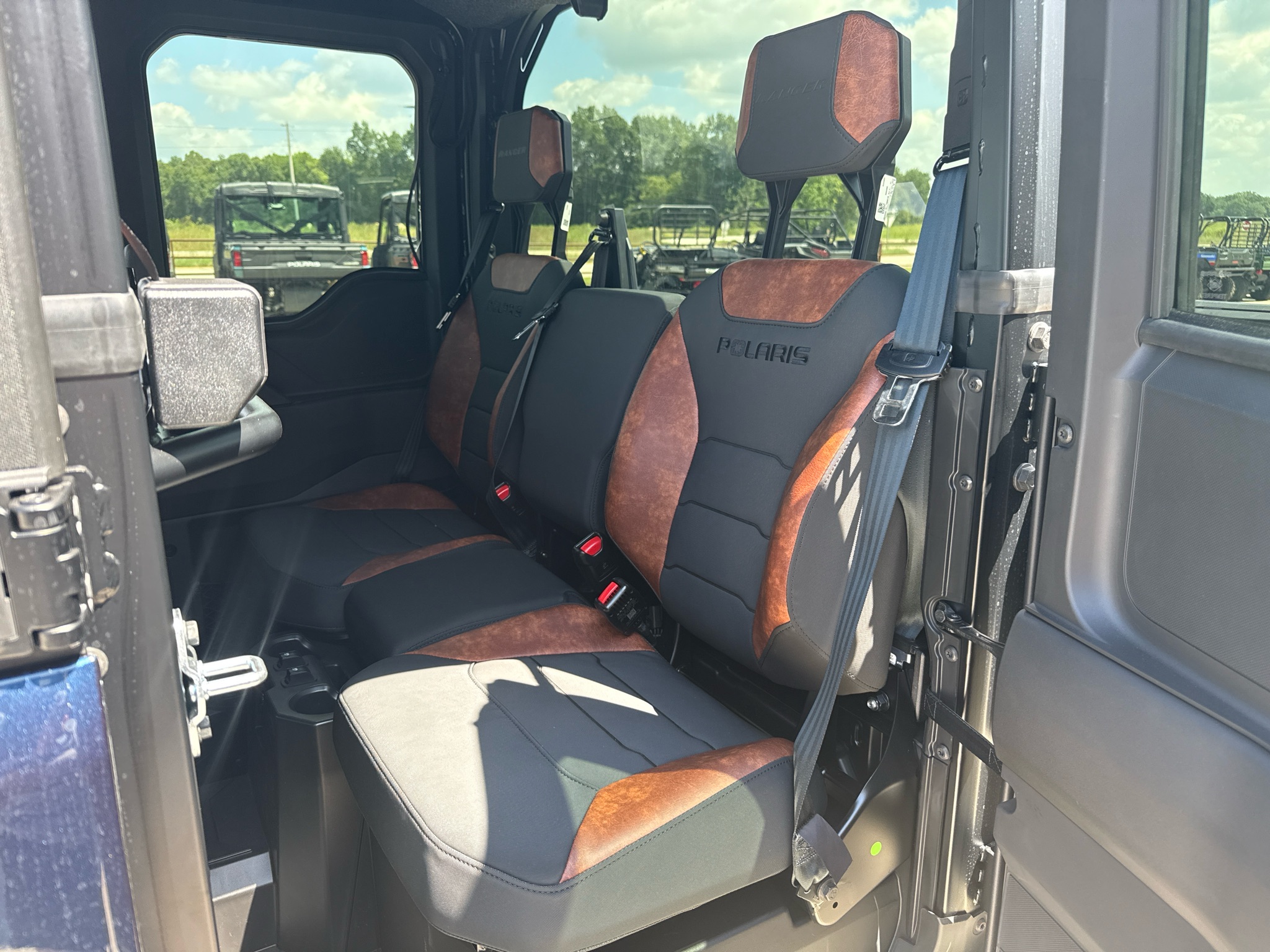 2027 Polaris Ranger Crew XD 1500 NorthStar Ultimate 10