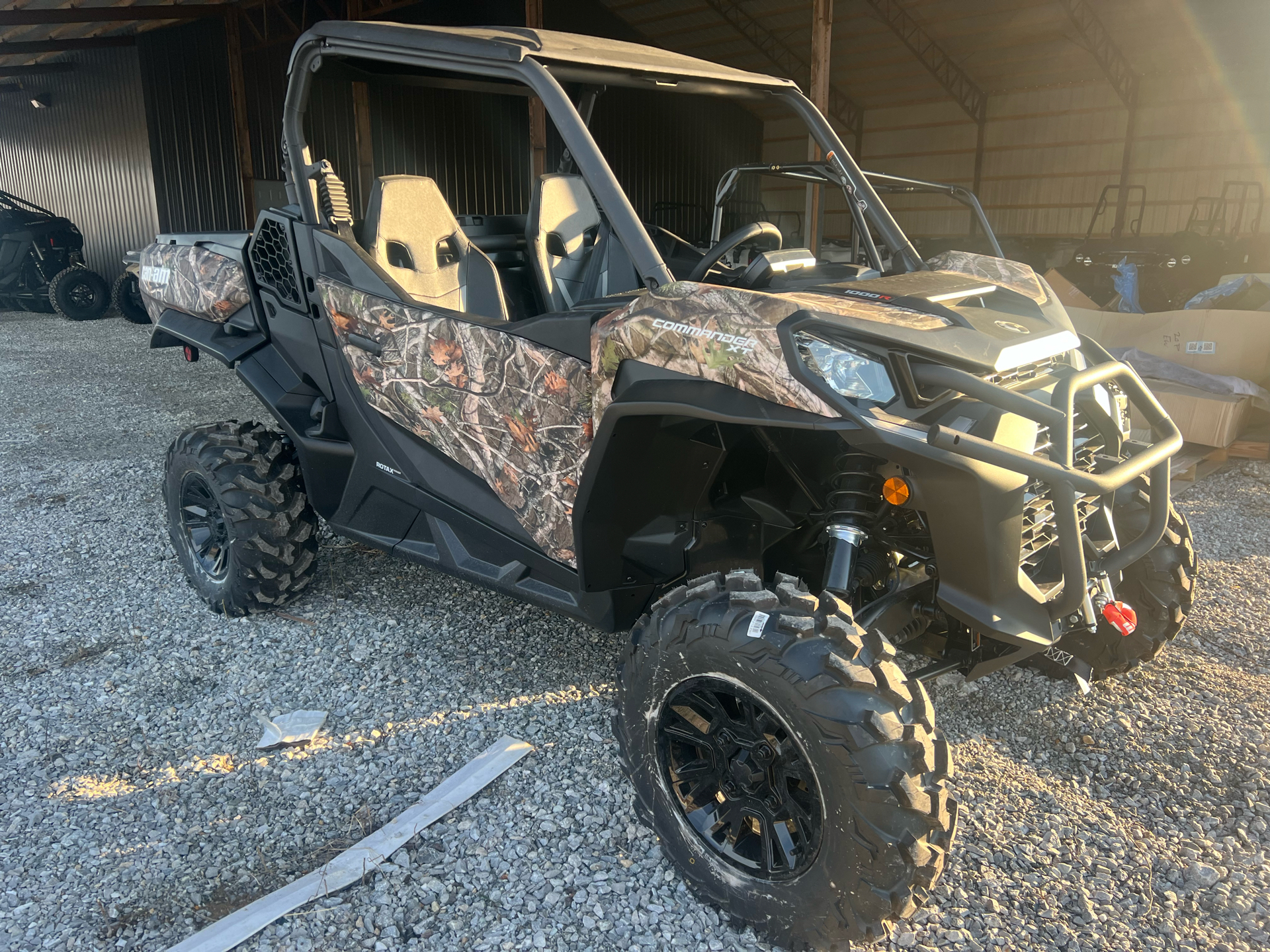 2024 Can-Am™ Commander XT 1000R 1