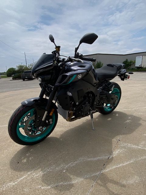 New 2024 Yamaha MT-10 CYAN | Motorcycles in Waterloo IA | 2401671