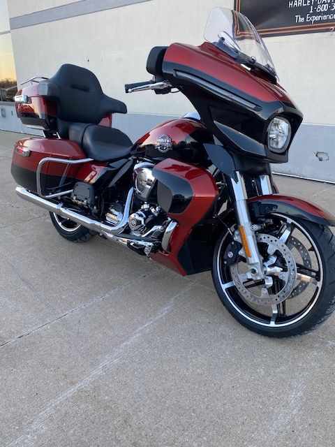 New 2025 Harley-Davidson Street Glide® Ultra Whiskey Fire