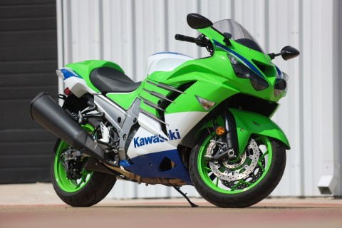 ※riii_chan 397008_ZX14R_AH2_Pol_1_Zoom__2
