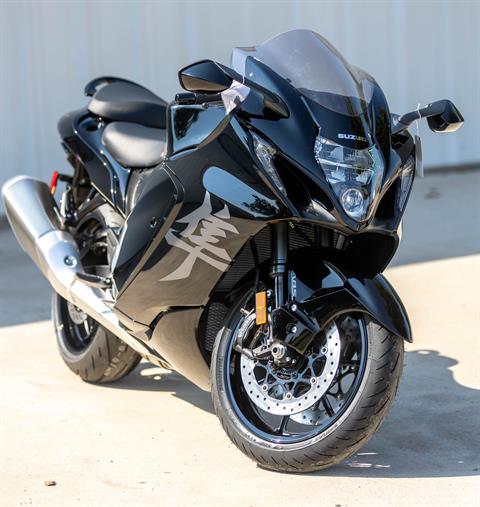 New 2025 Suzuki Hayabusa Glass Sparkle Black