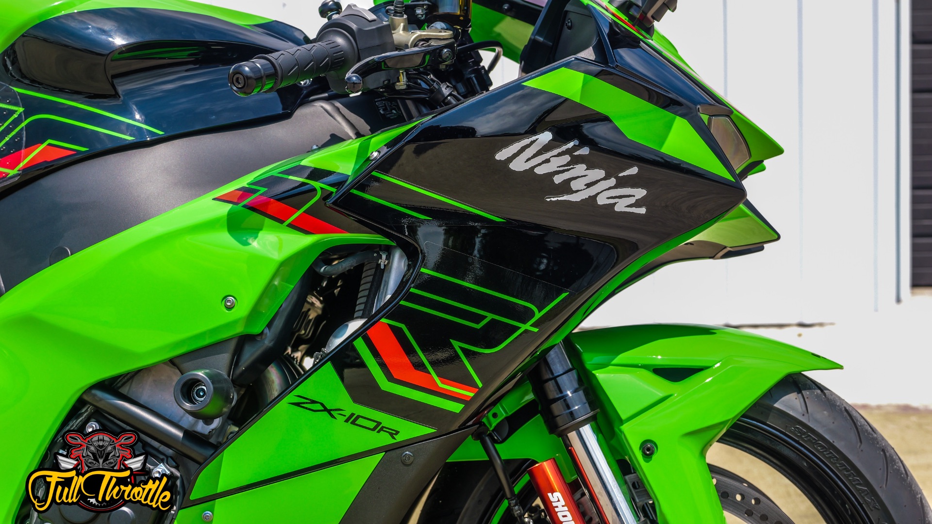 Used 2023 Kawasaki Ninja ZX-10R KRT Edition Lime Green / Ebony Used 2023 Kawasaki Ninja ZX-10R KRT Edition Lime Green / Ebony