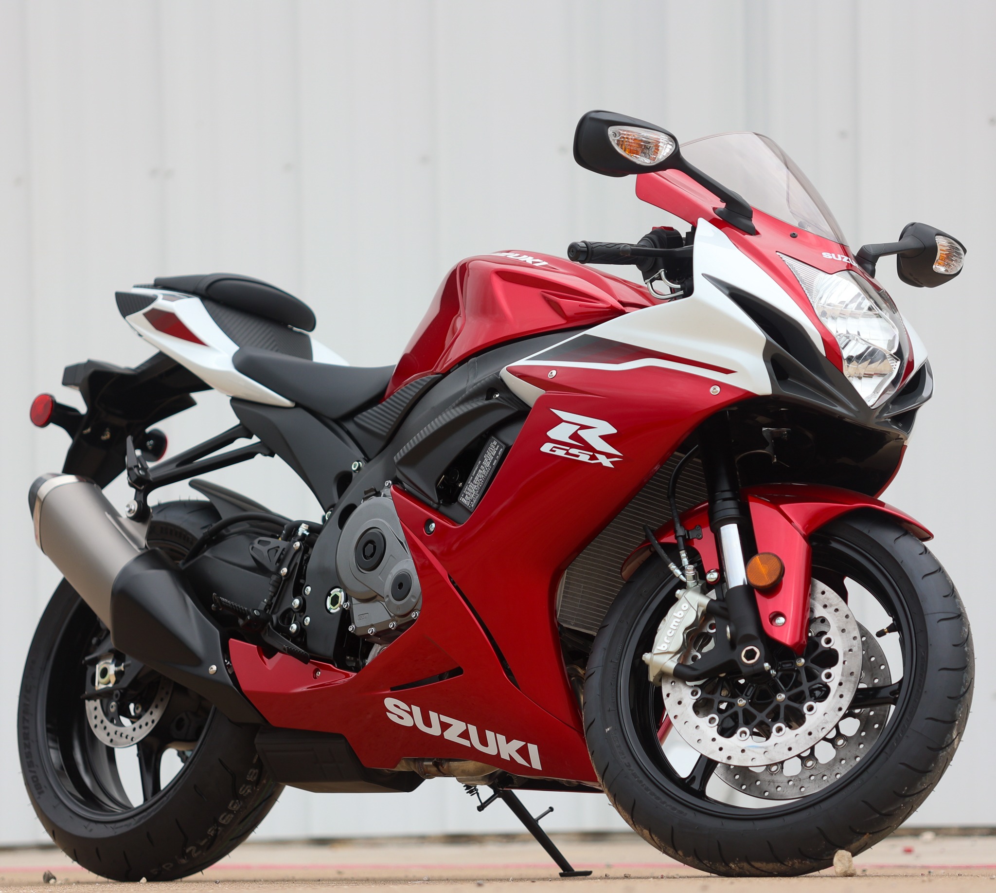 New 2027 Suzuki GSX-R600 Candy Daring Red