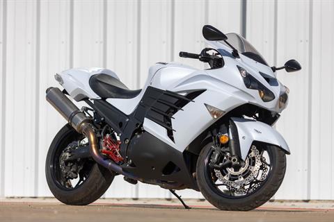 Used 2013 Kawasaki Ninja® ZX™-14R Pearl Stardust White