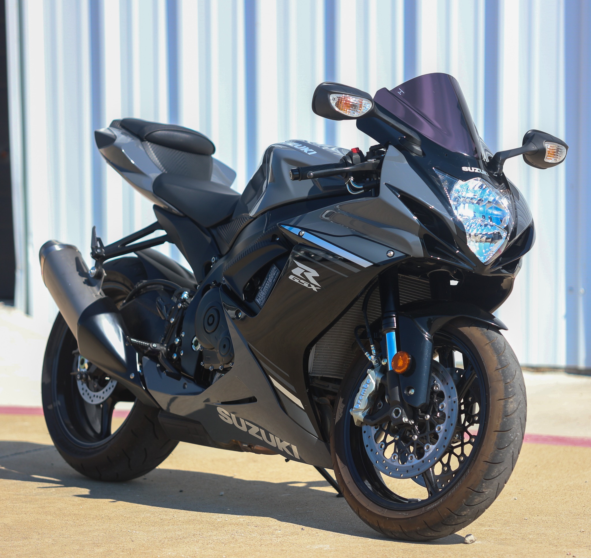 2025 Suzuki GSX-R600 2