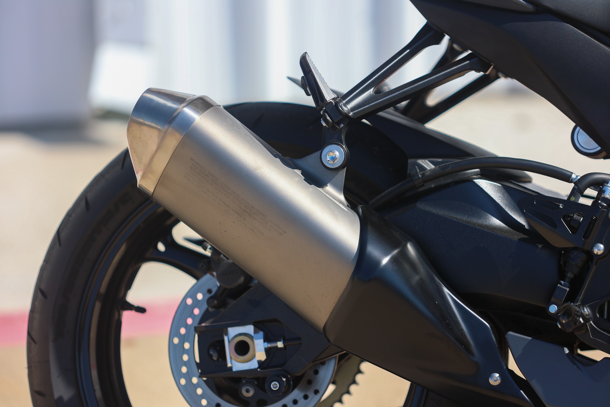 2025 Suzuki GSX-R600 11
