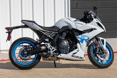 New 2026 Suzuki GSX-8R Pearl Tech White