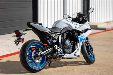 New 2026 Suzuki GSX-8R Pearl Tech White