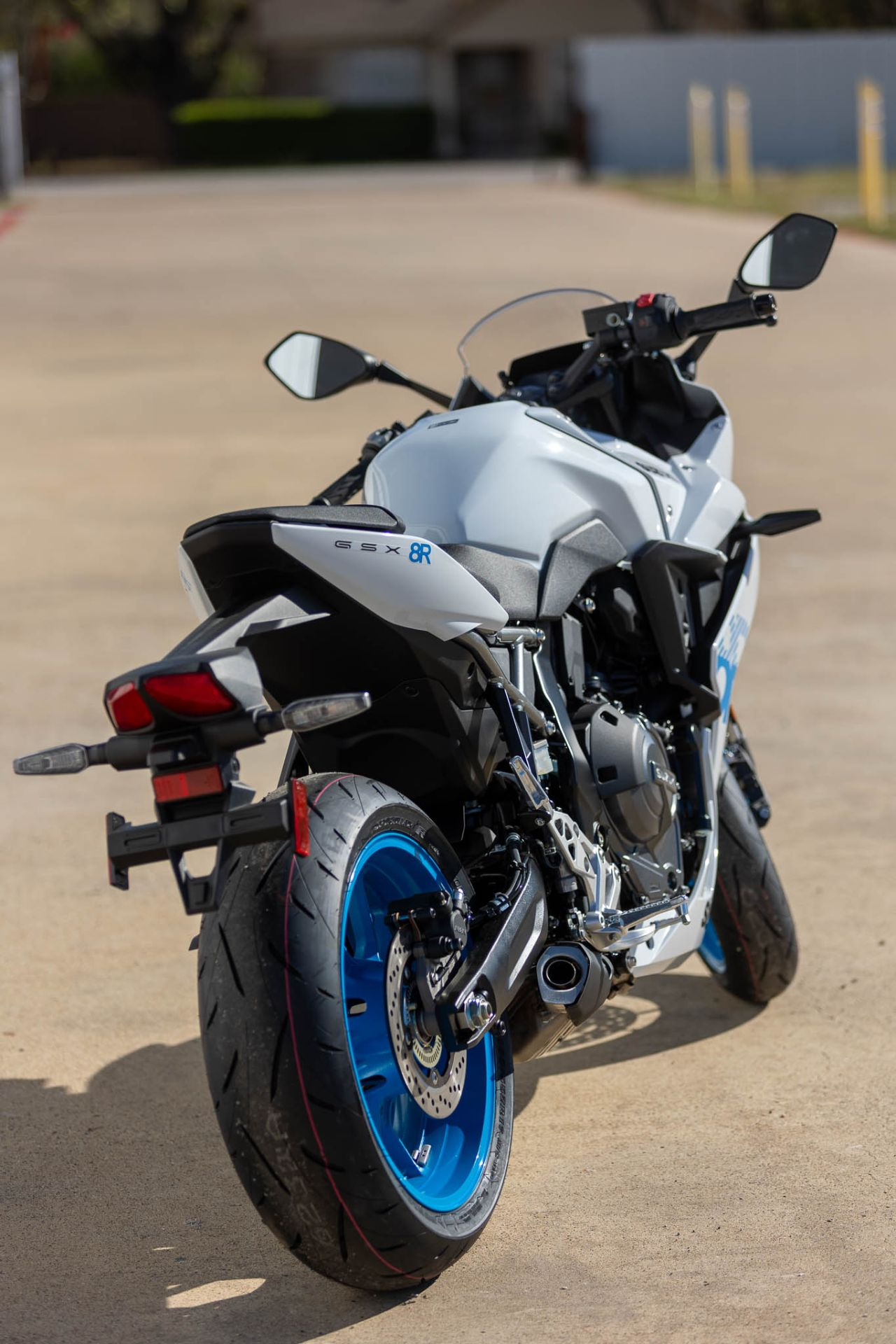New 2026 Suzuki GSX-8R Pearl Tech White New 2026 Suzuki GSX-8R Pearl Tech White