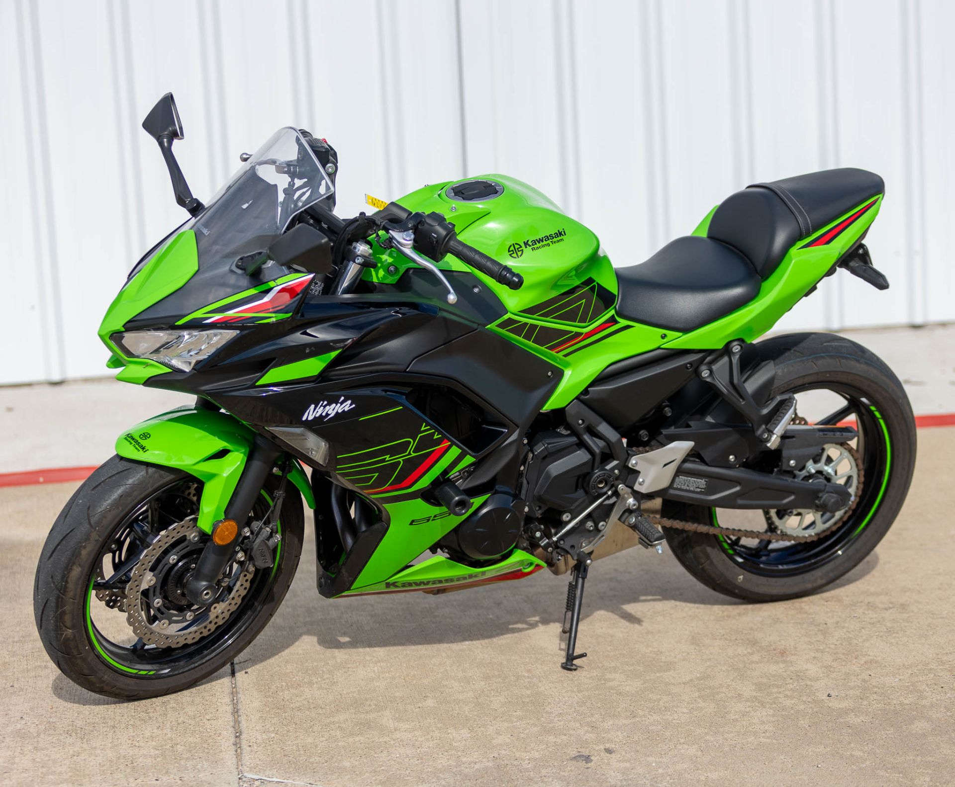 Used 2023 Kawasaki Ninja 650 KRT Edition Lime Green / Ebony