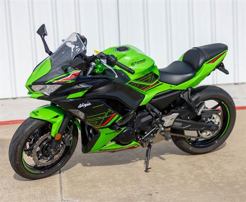 Used 2023 Kawasaki Ninja 650 KRT Edition Lime Green / Ebony