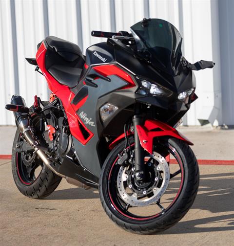 Used 2024 Kawasaki Ninja 500 ABS Passion Red / Metallic Flat Spark