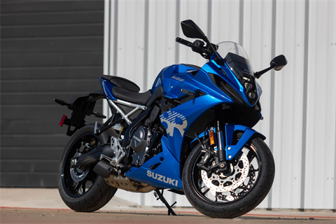 New 2026 Suzuki GSX-8R Metallic Triton Blue